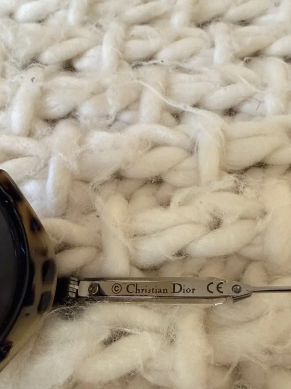 Dior Black Round Women's Sunglasses with Dark Lenses - Picture 8 of 8